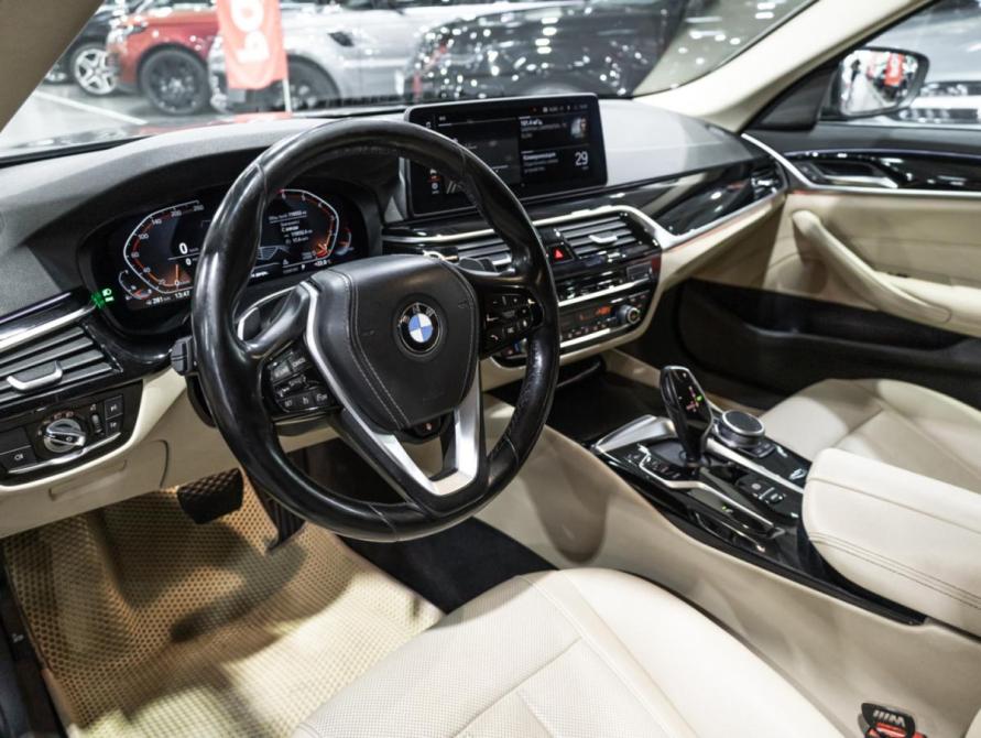 BMW 5 серии VII (G30/G31/G38) Рестайлинг Санкт-Петербург  - изображение 16