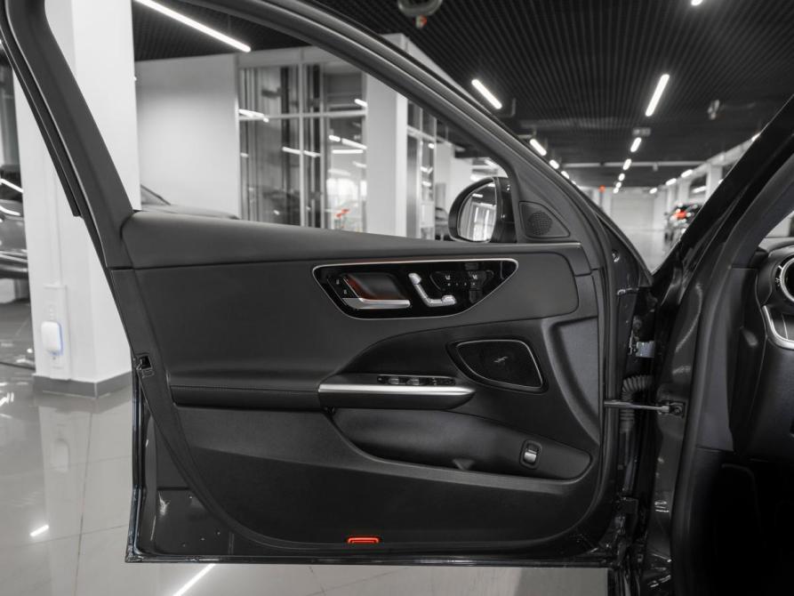 Mercedes-Benz C-Класс V (W206) Москва  - изображение 25