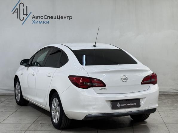Opel Astra J Рестайлинг с пробегом 2014 года, цена 999 800 рублей, 90000 км, седан, Автокод Объявления