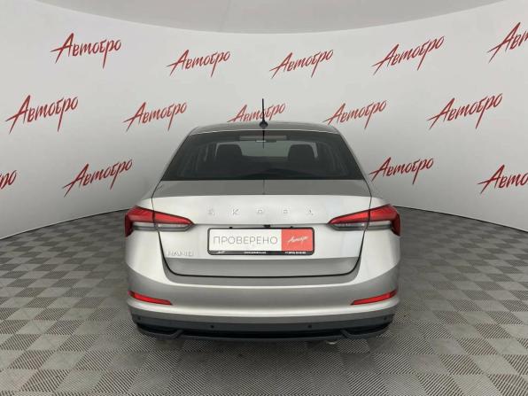 Skoda Rapid II с пробегом 2021 года, цена 1 415 000 рублей, 104805 км, лифтбек, Автокод Объявления