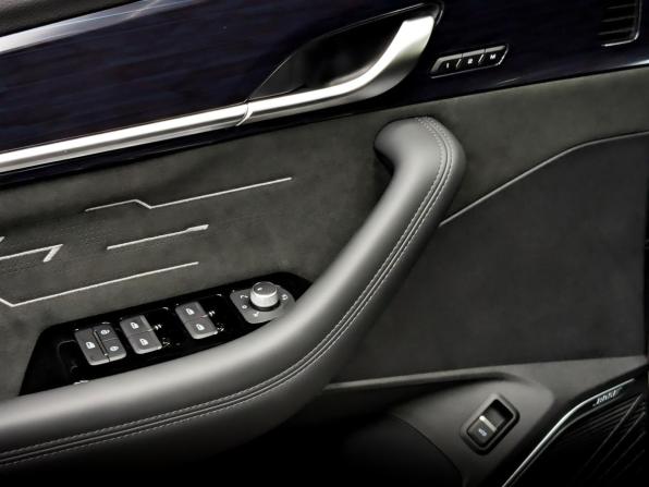 Geely Monjaro I с пробегом 2025 года, цена 4 100 000 рублей, 6013 км, внедорожник, Автокод Объявления