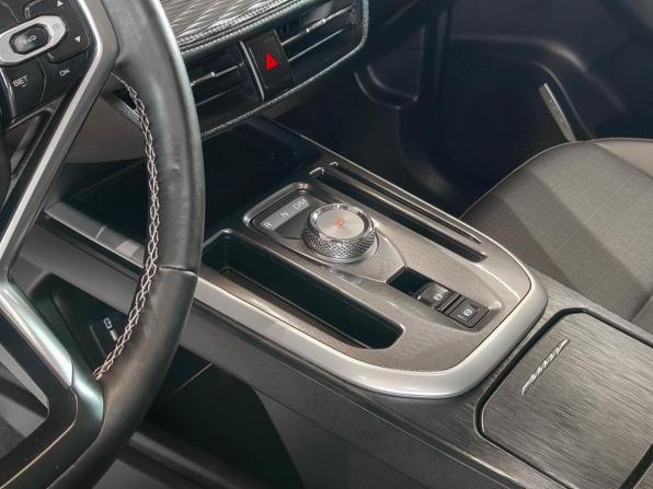 Haval Jolion I Рестайлинг с пробегом 2024 года, цена 2 173 600 рублей, 17307 км, внедорожник, Автокод Объявления