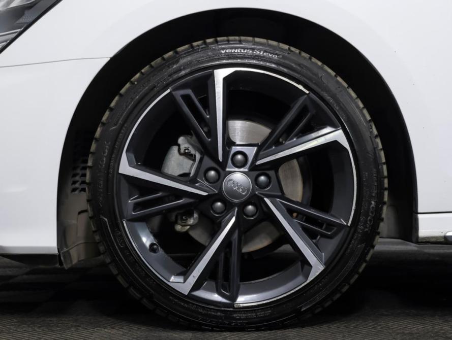 Audi A3 IV (8Y) Москва  - изображение 23