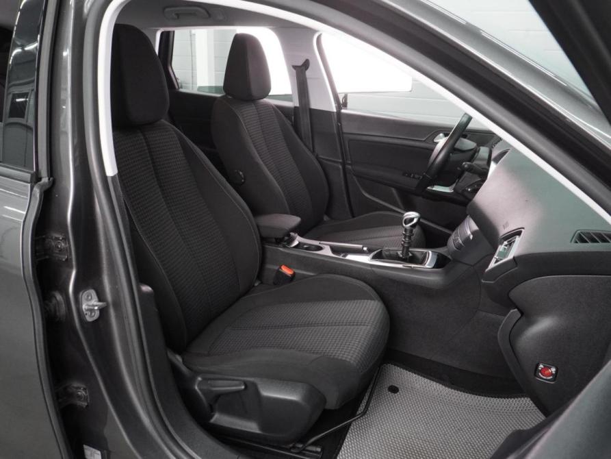 Peugeot 308 II Рестайлинг Воронеж  - изображение 8