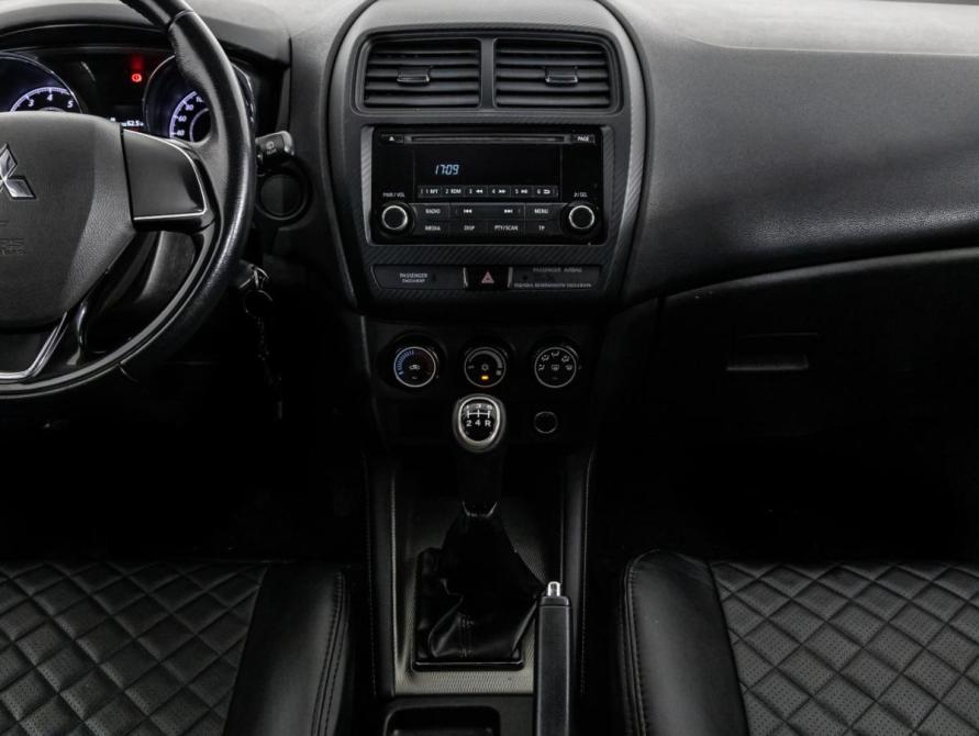 Mitsubishi ASX I Рестайлинг 2 Санкт-Петербург  - изображение 12
