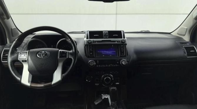 Toyota Land Cruiser Prado 150 Series Рестайлинг 1 с пробегом 2014 года, цена 3 350 000 рублей, 328057 км, внедорожник, Автокод Объявления