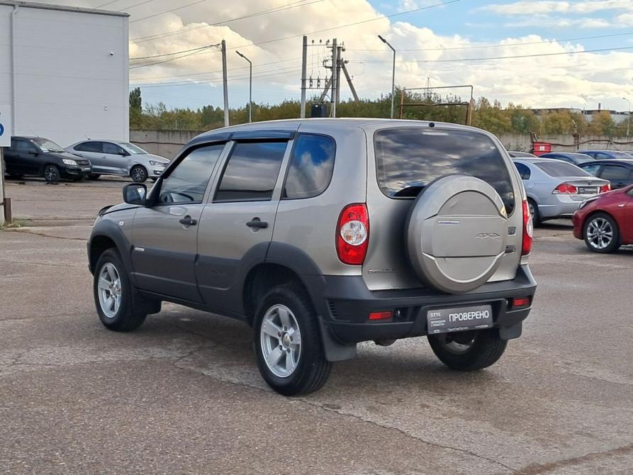 Chevrolet Niva I Рестайлинг Набережные Челны  - изображение 8