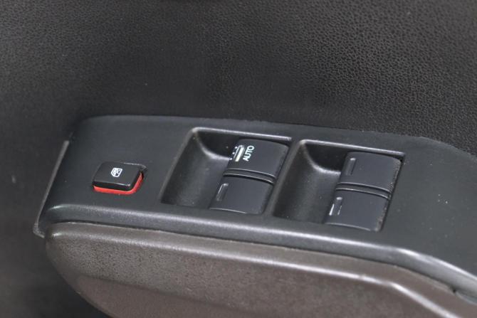 Honda Fit Shuttle I Рестайлинг с пробегом 2014 года, цена 1 079 000 рублей, 230000 км, универсал, Автокод Объявления