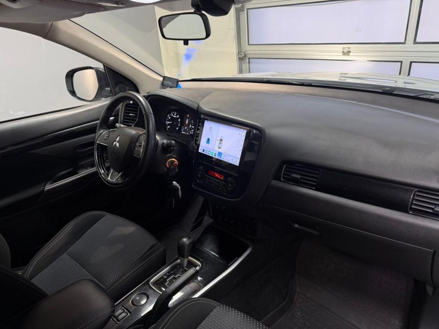 Mitsubishi Outlander III Рестайлинг 3 Тверь  - изображение 19