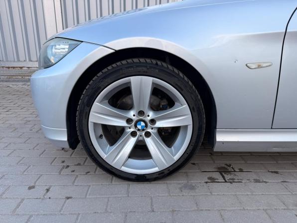 BMW 3 серии V (E90/E91/E92/E93) Рестайлинг с пробегом 2011 года, цена 999 000 рублей, 200572 км, седан, Автокод Объявления