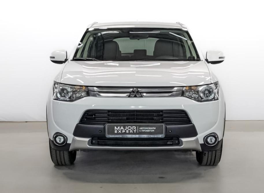 Mitsubishi Outlander III Рестайлинг Санкт-Петербург  - изображение 2