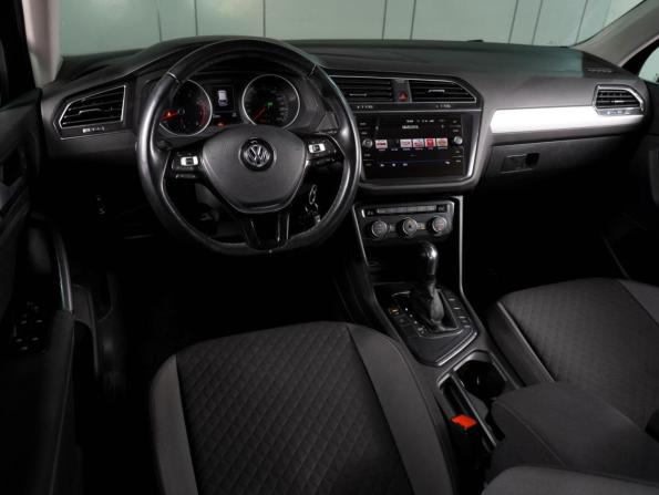 Volkswagen Tiguan II с пробегом 2020 года, цена 2 699 000 рублей, 62993 км, внедорожник, Автокод Объявления