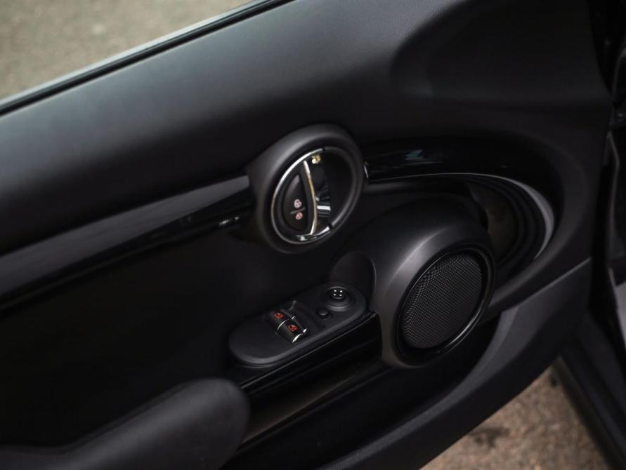 Mini Hatch III (F55/F56) Рестайлинг Санкт-Петербург  - изображение 21