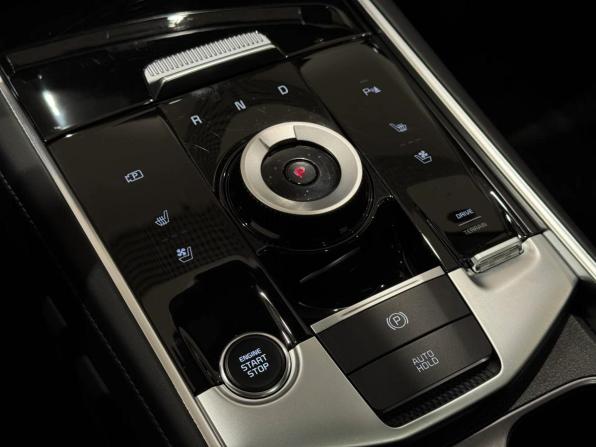Kia Sportage V с пробегом 2024 года, цена 4 270 000 рублей, 100 км, внедорожник, Автокод Объявления