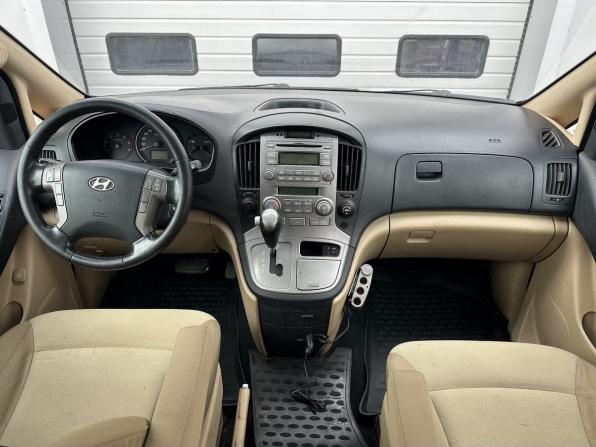 Hyundai Grand Starex I с пробегом 2009 года, цена 880 000 рублей, 319026 км, минивэн, Автокод Объявления