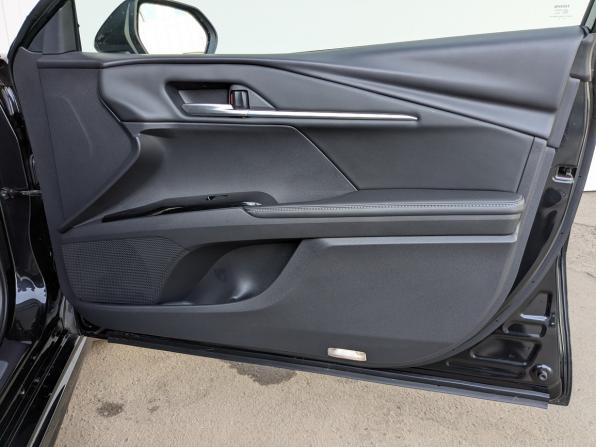 Toyota Camry IX (XV80) China Market с пробегом 2024 года, цена 4 000 000 рублей, 26487 км, седан, Автокод Объявления