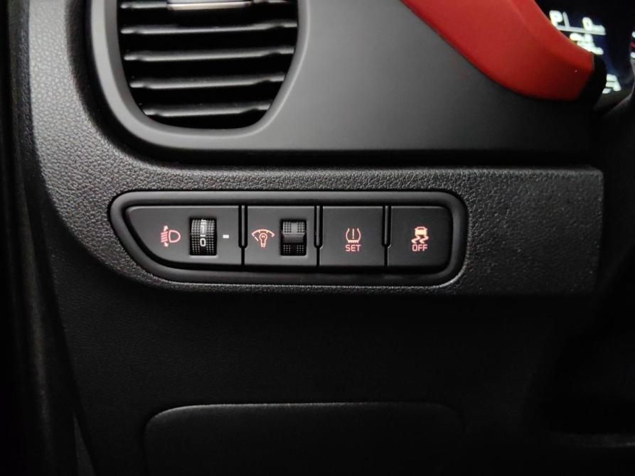 Kia Rio IV Рестайлинг Подольск  - изображение 18