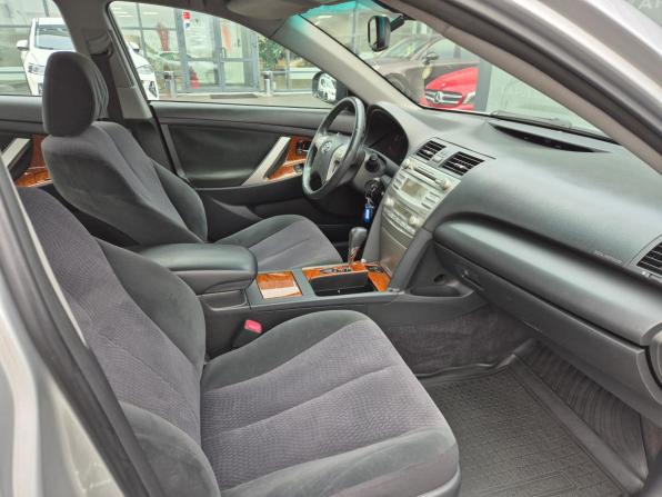Toyota Camry VI (XV40) Рестайлинг с пробегом 2010 года, цена 1 130 000 рублей, 345876 км, седан, Автокод Объявления