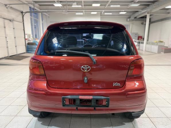 Toyota Vitz I (P10) с пробегом 2002 года, цена 349 000 рублей, 262401 км, хэтчбек, Автокод Объявления