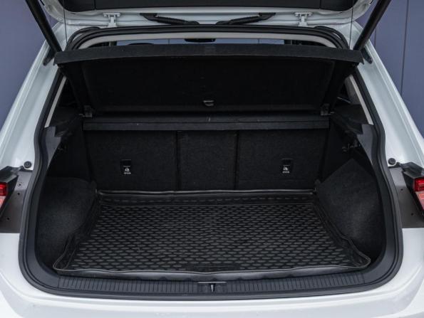 Volkswagen Tiguan II с пробегом 2019 года, цена 2 475 000 рублей, 203433 км, внедорожник, Автокод Объявления