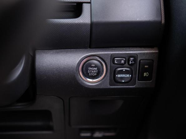 Toyota Vitz II (XP90) с пробегом 2010 года, цена 669 000 рублей, 189294 км, хэтчбек, Автокод Объявления