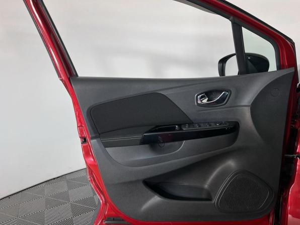 Renault Kaptur I с пробегом 2019 года, цена 1 185 000 рублей, 130000 км, внедорожник, Автокод Объявления