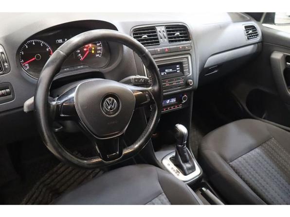 Volkswagen Polo V Рестайлинг с пробегом 2016 года, цена 1 073 000 рублей, 155830 км, седан, Автокод Объявления