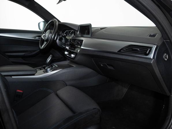 BMW 5 серии VII (G30/G31/G38) с пробегом 2018 года, цена 3 250 000 рублей, 167000 км, седан, Автокод Объявления