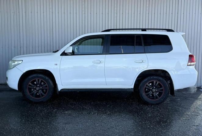 Toyota Land Cruiser 200 Series с пробегом 2009 года, цена 2 500 000 рублей, 196444 км, внедорожник, Автокод Объявления