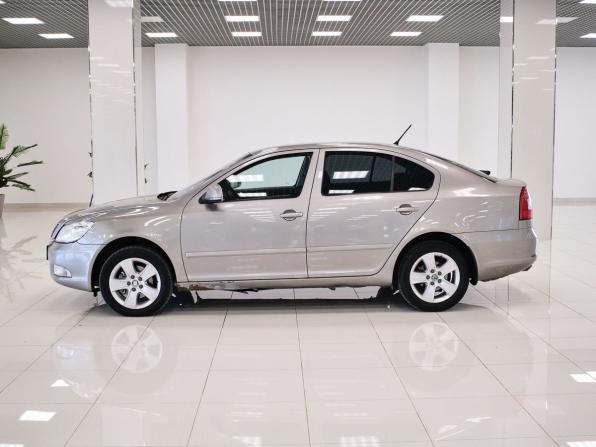Skoda Octavia II (A5) Рестайлинг с пробегом 2012 года, цена 635 000 рублей, 190532 км, лифтбек, Автокод Объявления
