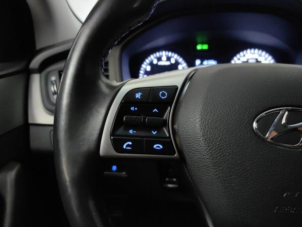 Hyundai Sonata VII (LF) Рестайлинг с пробегом 2019 года, цена 1 499 000 рублей, 153737 км, седан, Автокод Объявления