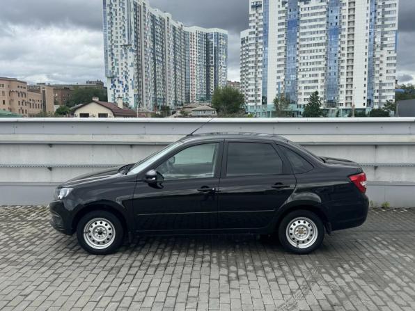 Lada (ВАЗ) Granta I Рестайлинг с пробегом 2022 года, цена 770 000 рублей, 45000 км, седан, Автокод Объявления