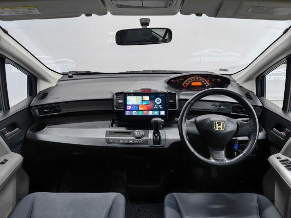 Honda Freed I с пробегом 2010 года, цена 1 160 000 рублей, 120000 км, компактвэн, Автокод Объявления