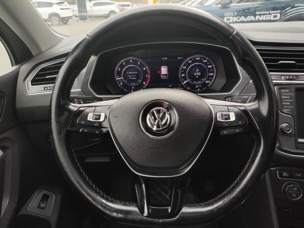 Volkswagen Tiguan II с пробегом 2017 года, цена 2 160 000 рублей, 181911 км, внедорожник, Автокод Объявления