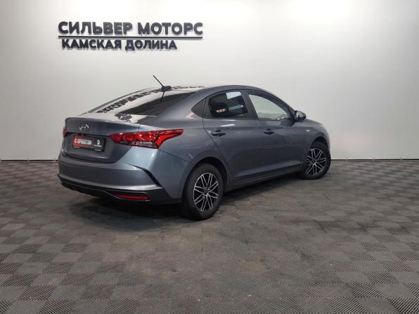 Hyundai Solaris II Рестайлинг с пробегом 2020 года, цена 1 415 000 рублей, 75140 км, седан, Автокод Объявления