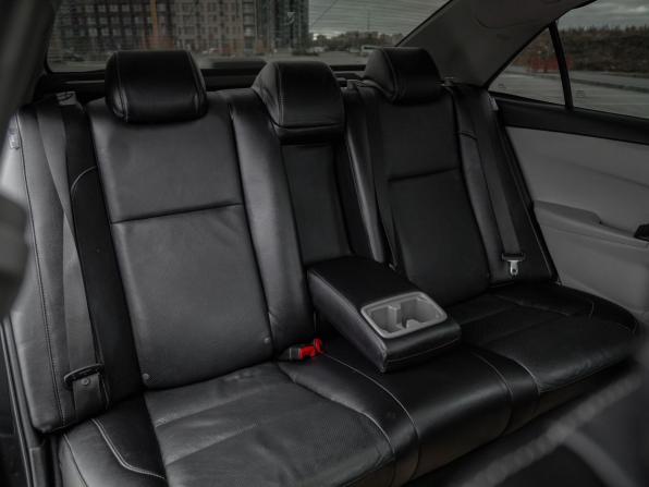 Toyota Camry VII (XV50) Рестайлинг с пробегом 2016 года, цена 1 665 000 рублей, 182000 км, седан, Автокод Объявления