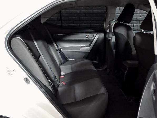 Toyota Corolla XI (E160 E170 E180) с пробегом 2013 года, цена 1 250 000 рублей, 244124 км, седан, Автокод Объявления