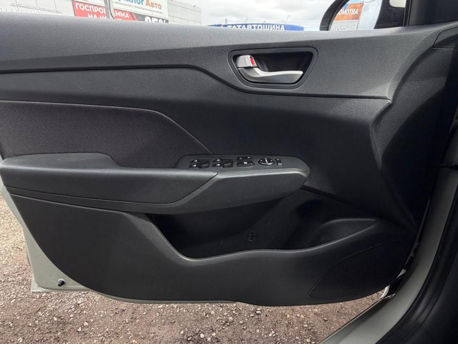 Hyundai Solaris II Набережные Челны  - изображение 13