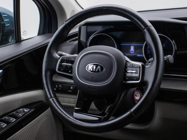 Kia Carnival IV с пробегом 2021 года, цена 3 208 000 рублей, 106314 км, минивэн, Автокод Объявления