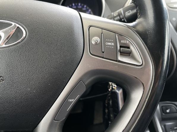 Hyundai ix35 I Рестайлинг с пробегом 2015 года, цена 1 298 000 рублей, 198378 км, внедорожник, Автокод Объявления