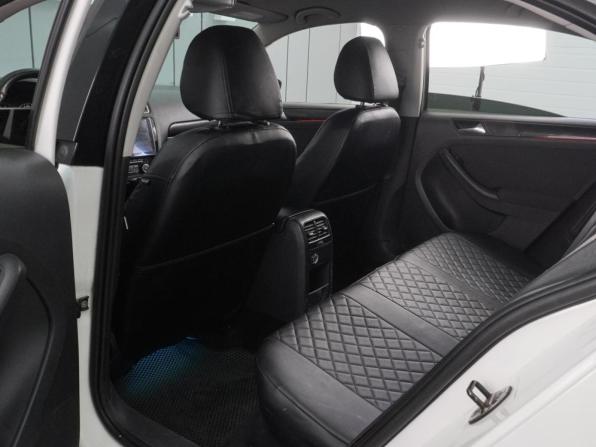 Volkswagen Jetta VI с пробегом 2012 года, цена 1 219 000 рублей, 205129 км, седан, Автокод Объявления