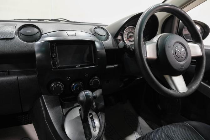 Mazda Demio III (DE) с пробегом 2008 года, цена 499 000 рублей, 261920 км, хэтчбек, Автокод Объявления