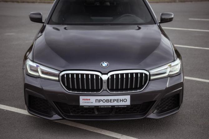 BMW 5 серии VII (G30/G31/G38) Рестайлинг с пробегом 2021 года, цена 4 279 700 рублей, 122414 км, седан, Автокод Объявления