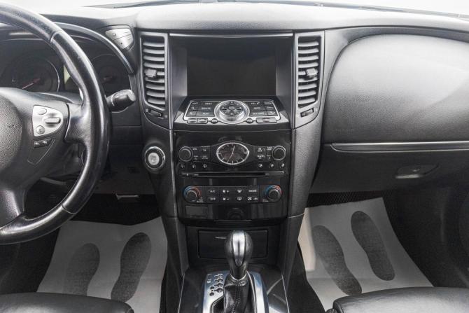Infiniti FX II (S51) с пробегом 2011 года, цена 2 099 000 рублей, 201000 км, внедорожник, Автокод Объявления