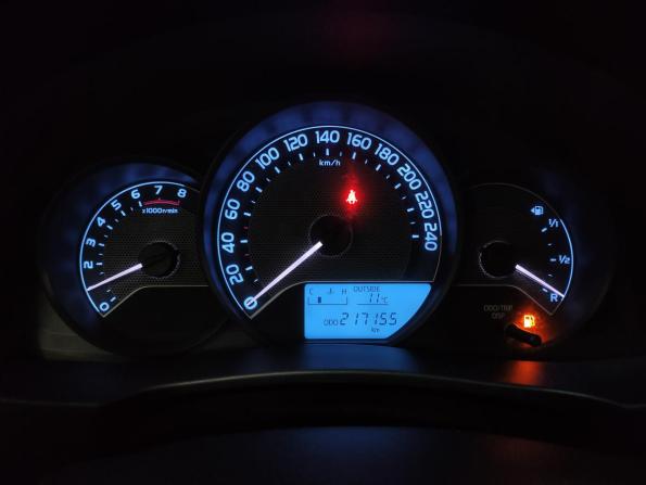 Toyota Corolla XI (E160 E170 E180) с пробегом 2013 года, цена 1 150 000 рублей, 217150 км, седан, Автокод Объявления