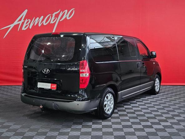 Hyundai H-1 II с пробегом 2008 года, цена 845 000 рублей, 396002 км, минивэн, Автокод Объявления