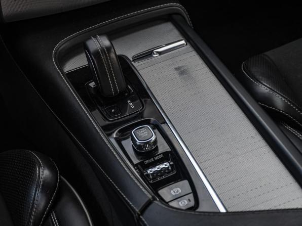 Volvo XC90 II Рестайлинг 1 с пробегом 2019 года, цена 4 898 000 рублей, 84830 км, внедорожник, Автокод Объявления