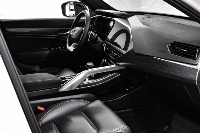 Geely Tugella I Рестайлинг с пробегом 2023 года, цена 3 160 000 рублей, 28156 км, внедорожник, Автокод Объявления