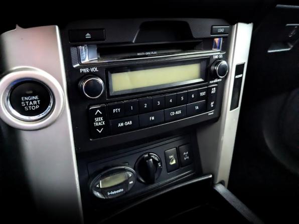 Toyota Land Cruiser Prado 150 Series с пробегом 2012 года, цена 2 700 000 рублей, 283219 км, внедорожник, Автокод Объявления