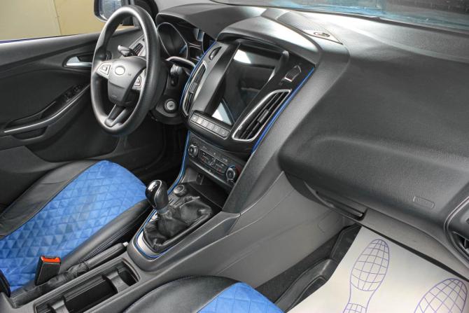 Ford Focus III Рестайлинг с пробегом 2015 года, цена 899 000 рублей, 196000 км, седан, Автокод Объявления